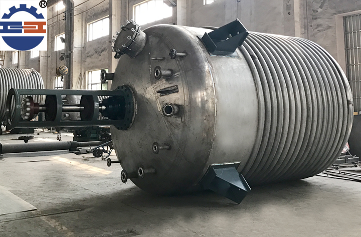 Titanium Jacketed Heating Reactor Vessel Design
